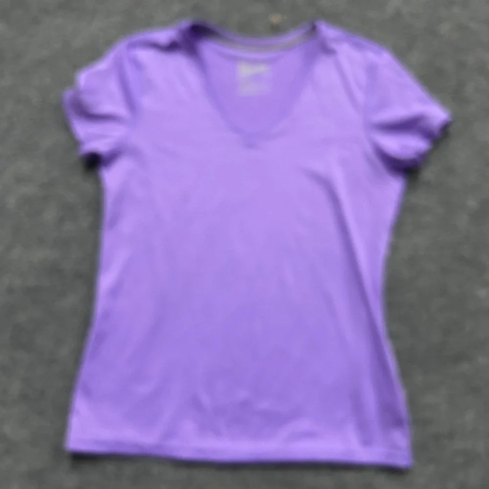 Nike Shirt Womens Size L Purple Dri-Fit V-Neck Short Sleeve Athletic Training